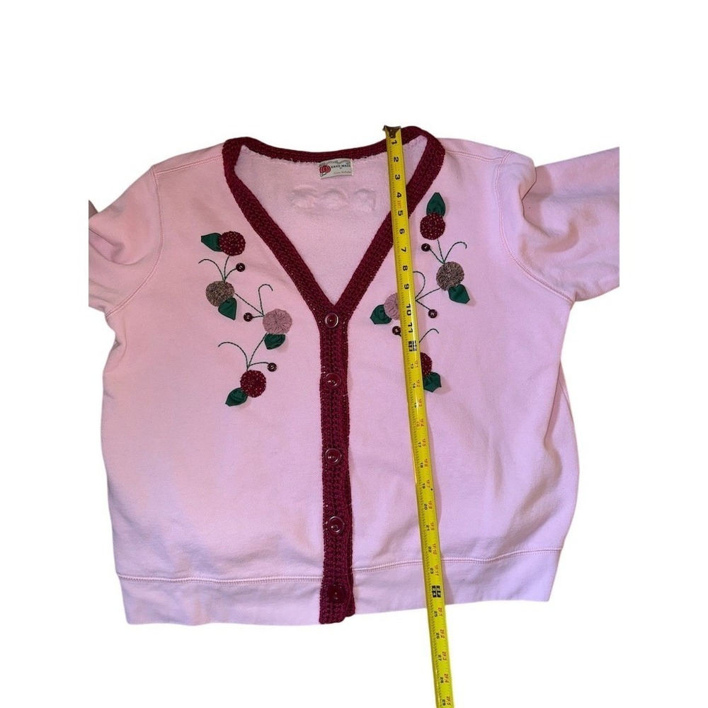 Handmade Grandmacore Cardigan Sweater crochet M Pink Floral Button comfycore - Picture 6 of 8